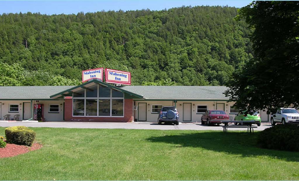 Mahoning Inn Lehighton Exterior foto